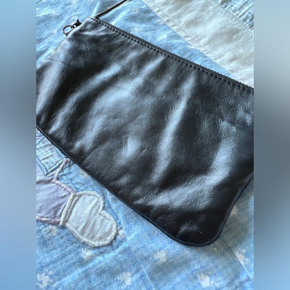 Silence & Noise Urban Outfitters Black Leather Suede Mini Crossbody Bag - Picture 2 of 14